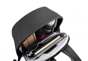 Backpack Bobby Elle, anti-theft, P705.221 for Tablet 9.7" & City Bags, Black