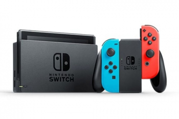 Nintendo Switch, Red/Blue