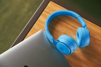 Beats Solo Pro Light Blue, Bluetooth headphones