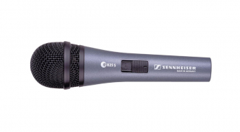Microphone  Sennheiser "E 825-S". 80 – 15000 Hz, cable XLR-3