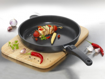 Frypan AMT 526-E D.26 cm