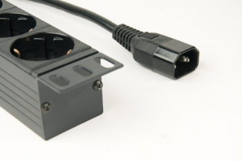 GMB EG-PDU-014-C14