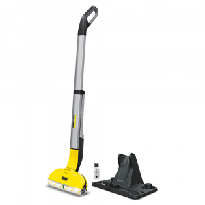 Vacuum Cleaner Karcher EWM 2